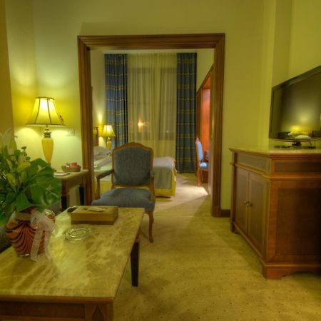Le Patio Boutique Hotel Beirut Downtown מראה חיצוני תמונה